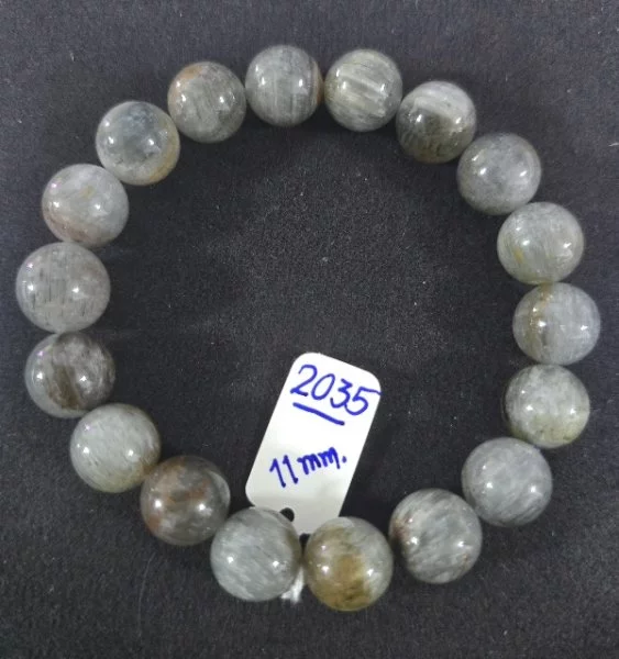 Silver Needle Quartz (ไหมพิรุณ)