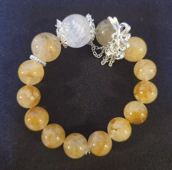 Golden Hematoid Quartz (โกลเด้น เฮมาทอยด์ ควอตซ์)