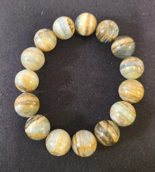 Blue Sky Chalcedony (บลู สกาย คาลซิโดนี)