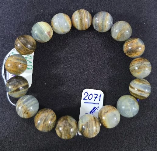 Blue Sky Chalcedony (บลู สกาย คาลซิโดนี)