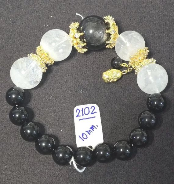 Black Onyx (แบล็ก ออนิกซ์)