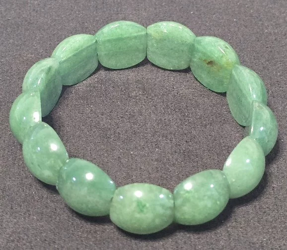Green Aventurine (กรีน อะเวนจูรีน)