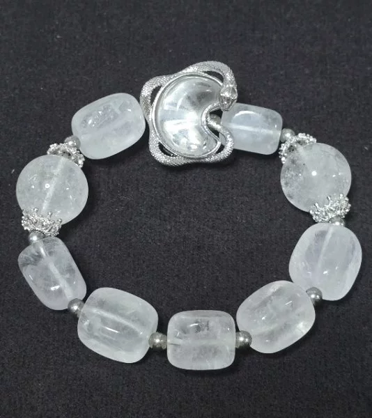Jewelry  (เครื่องประดับ)