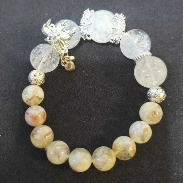 Clear Quartz (เคลียร์ ควอตซ์)