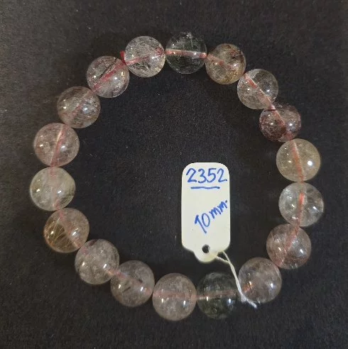 3 Colors Rutilated Quartz (ไหม 3 สี)