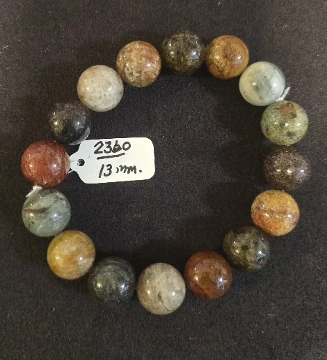 5 Colored Quartz (แก้วโป่งข่าม 5 สี)