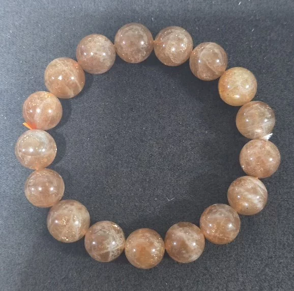 Arusha Sunstone (อรุชา ซันสโตน )