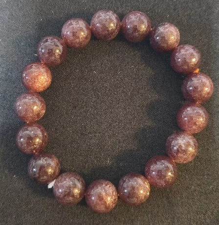 Strawberry Quartz (สตรอเบอร์รี่ ควอตซ์)