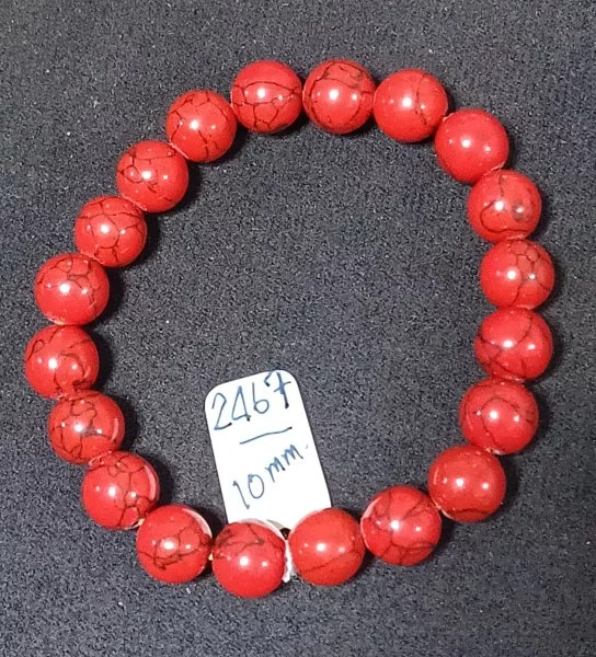 Red Howlite (เรด ฮาวไลต์)