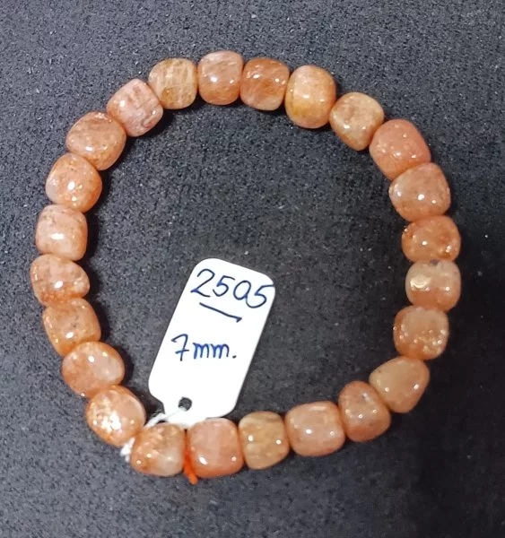 Arusha Sunstone (อรุชา ซันสโตน )