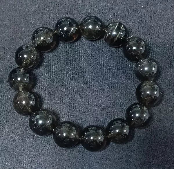 Smoky Quartz (สโมกกี ควอตซ์)