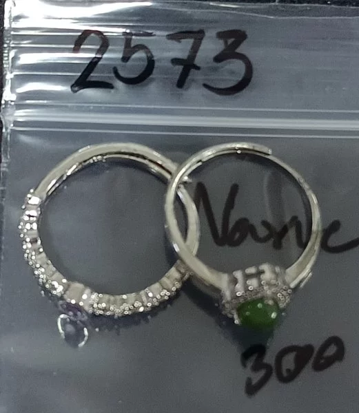 Jewelry  (เครื่องประดับ)