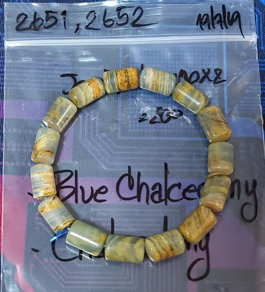 Blue Chalcedony (บลูคาซิโดนี)