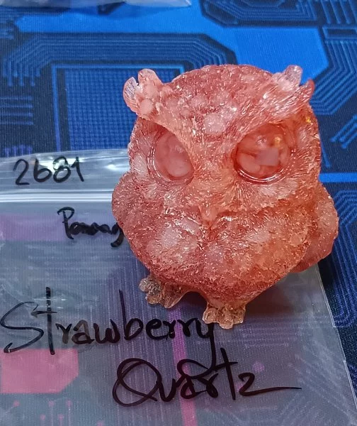 Strawberry Quartz (สตรอเบอร์รี่ ควอตซ์)