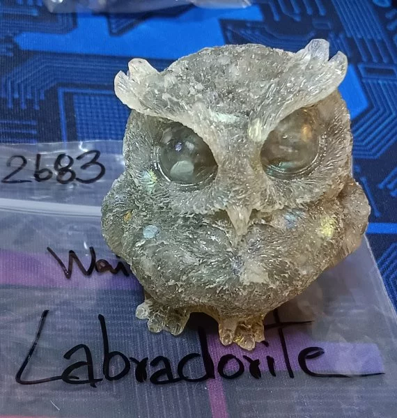 Labradorite (ลาบราดอไรต์)