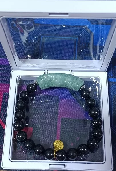Black Jade (แบล็ก เจด)