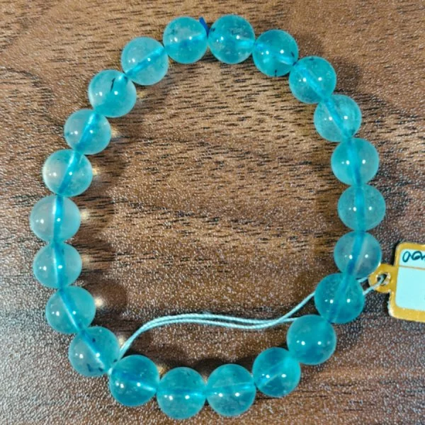 Aquamarine (อะความารีน)