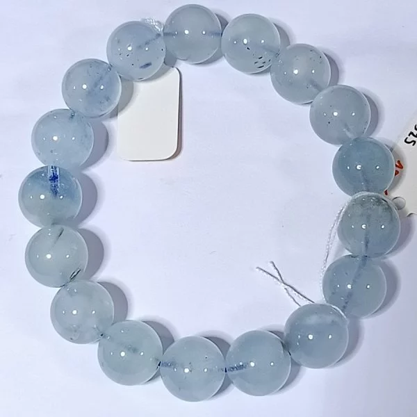Aquamarine (อะความารีน)