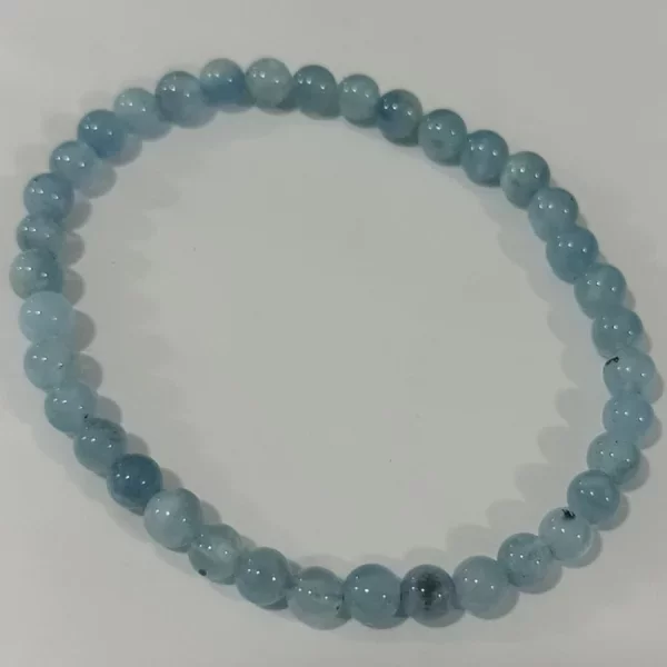 Aquamarine (อะความารีน)