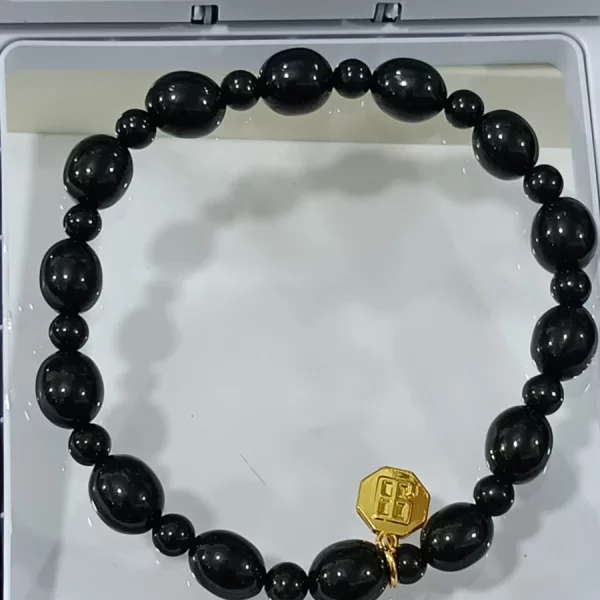 Black Jade (แบล็ก เจด)