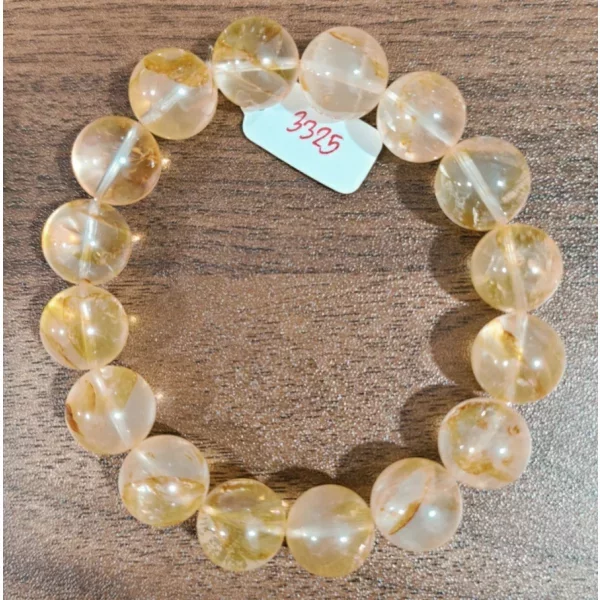 Golden Hematoid Quartz (โกลเด้น เฮมาทอยด์ ควอตซ์)