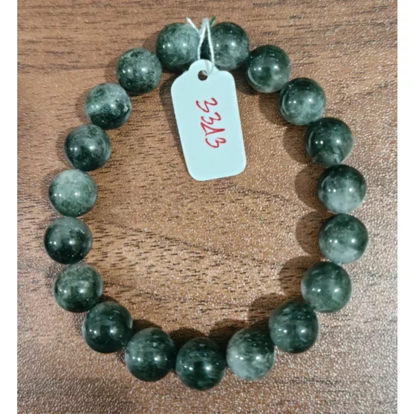 Green Rutilated Quartz (ไหมเขียว)